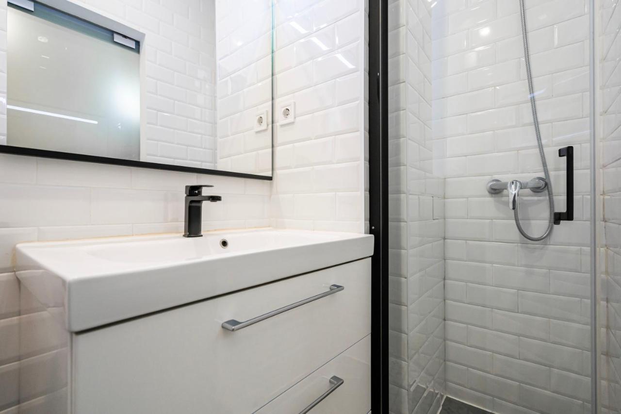מדריד Rodas Apartment מראה חיצוני תמונה